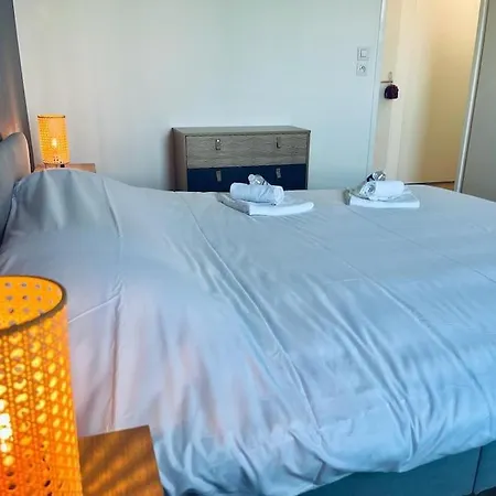 Charbonnier Pour 6 Personnes Avec Terrasse Διαμέρισμα